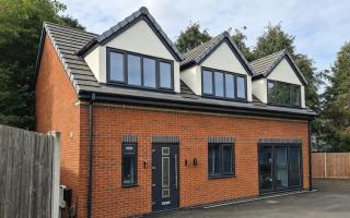 New Contractor Friendly 3 Bed Home, Sleeps up to 8, 2 Bath, Free Parking, Private Gated - 9