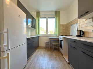 Przestrzenna Comfort Apartment by BookingHost - 6