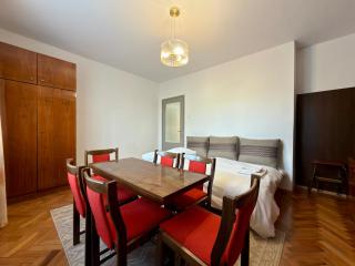 Przestrzenna Comfort Apartment by BookingHost - 4