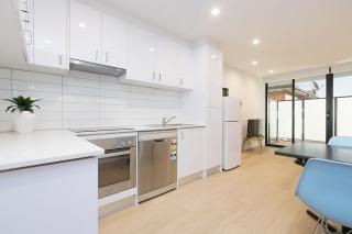 Domi Rentals - The Carlisle Apartments - 8