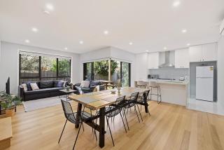 Domi Rentals - The Ormond House - 0