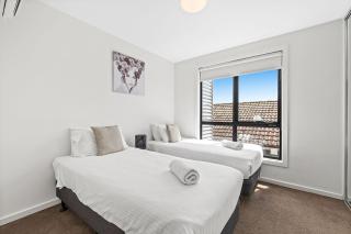 Domi Rentals - The Carlisle Apartments - 5