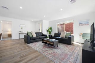 Domi Rentals - The Willow Home - 4