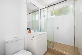 Domi Rentals - The Carlisle Apartments - 2