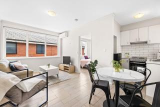 Domi Rentals - The Carlisle Apartments - 7