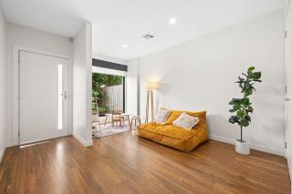 Domi Rentals - The Rayhur Residence - 8