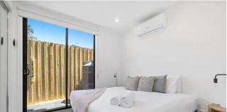Domi Rentals - The Moorabbin Townhouse - 6