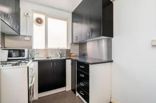 Domi Rentals - The Cozy Balaclava - 4