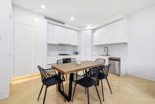 Domi Rentals - The Cheltenham Southland House - 2