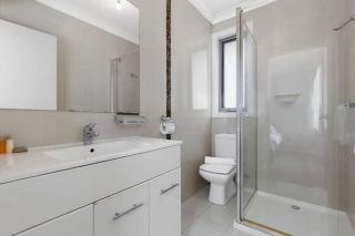 Domi Rentals - The Lona Townhouse - 4