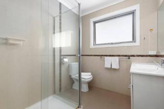 Domi Rentals - The Lona Townhouse - 2