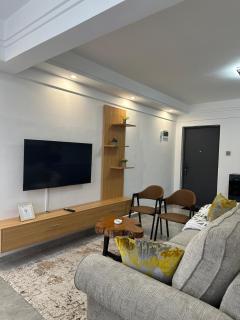 1BR with Extra Room in Kilimani , Near Yaya - 6