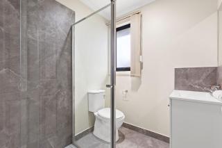 Domi Rentals - The Stockdale Home - 6