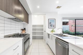 Domi Rentals - The Third Residence - 6