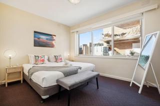 Domi Rentals - The Carlisle Street Apartments - 5