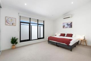The Chadstone Home - 6
