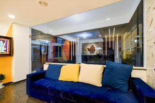 Hotel O 4 COLORS - 5