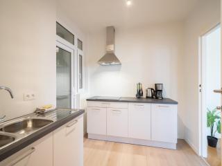 Stylish 3-Bedroom Family Apartment - Amberes - 7