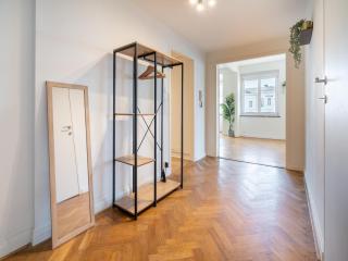 Stylish 3-Bedroom Family Apartment - Amberes - 6