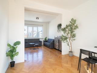 Family-Friendly 3-Bedroom Apartment - Anversa - 7