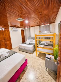 Hotel Aurea - 0