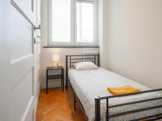 Family-Friendly 3-Bedroom Apartment for 6 Guests - Antwerpen - 1