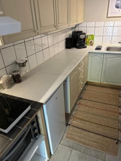 Apartment by the forest in Kana, private bathroom & kitchen - 1