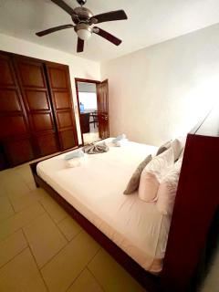 Los Corales Paradise Villas Beach Club and SPA - 9