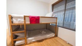Comfortable 4BDR Family home in Suburbia - 4