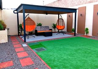 The Secret Patio & Stay - 9