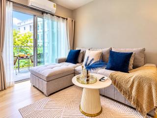 Title Serenity 2 Bedroom Suite with pool view by TVC SRE3703 - 1