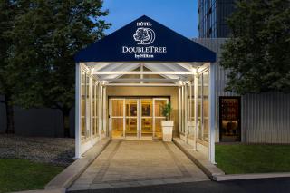 Doubletree By Hilton Pointe Claire Montreal Airport West - 8