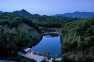 Floral Hotel Tonglu Lanting Wangyue Riverside Vacation Homestay - 5