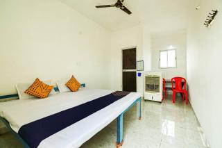 SPOT ON by OYO Krishna Market And Lodge - 6