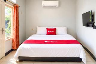 RedDoorz Syariah at Rahma Guesthouse - 0