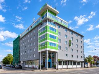 Sunday Hotel Halle Zentrum - 0