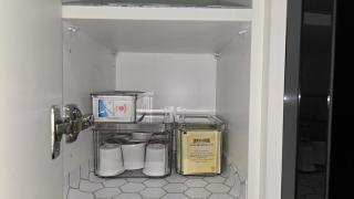 Modern Private Basement Suite, Self Check-in - 5