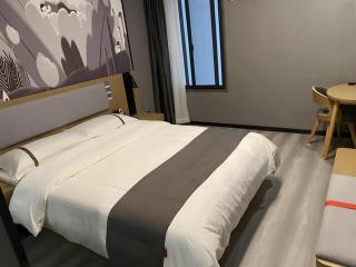 Thank Inn Hotel Anqing Guangcai Big Market Passenger Center - 1