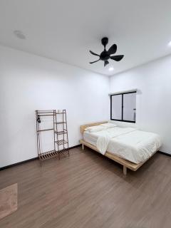 Stylish Landed Stay - 2