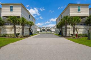 West Side Cottages U - 3