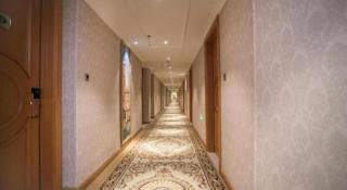 Vienna Hotel Inner Mongolia Tongliao Development Zone - 1