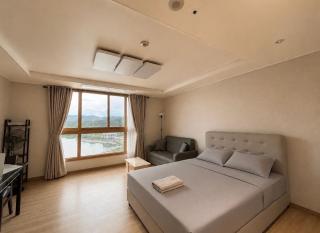 Clark Urban Suites - 2