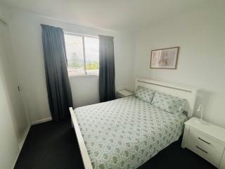 Seabreeze 1 South West Rocks - Bring your own Linen and Towels - 6