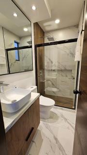 New Private Villa 6 Suites Sleeps 20 Guests - 1