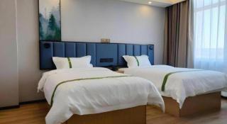 GreenTree Inn Express Qingdao Jiaodong International Airport - 8