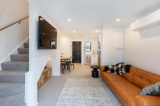 Luxury Central City Retreat with Free Parking - 0