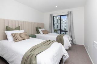 Luxury Central City Retreat with Free Parking - 1