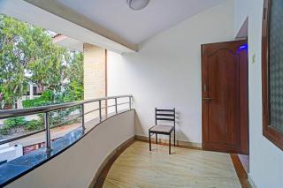 FabHotel Aventra Stays - 9