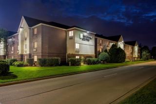 MainStay Suites Chicago Hoffman Estates - 3
