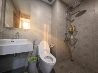 Luxumiere Apartment with Resort Pool - Elite Gym - 5